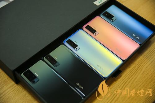 vivoy70s和vivos7哪個好 vivoy70s和vivos7兩款手機(jī)參數(shù)對比