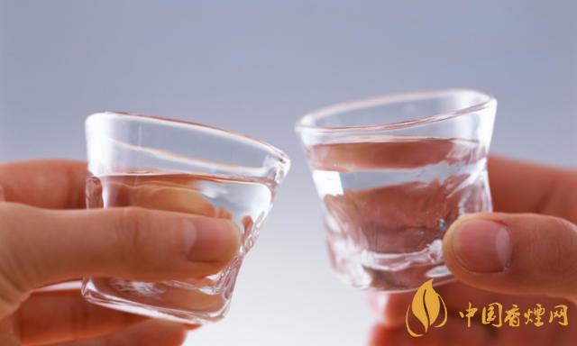 郎酒最經典的是哪一款 青花郎酒口感及由來介紹