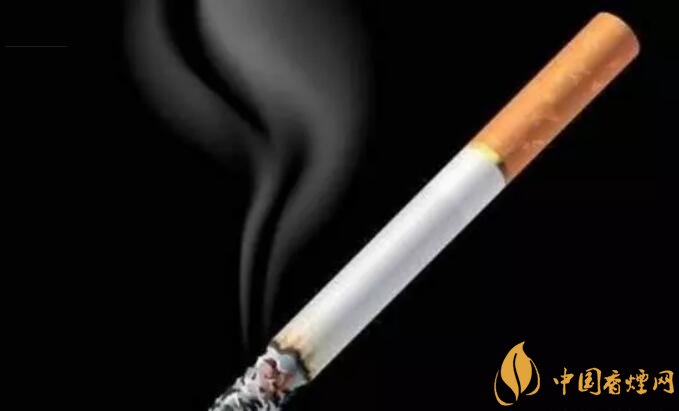 一天抽幾根煙合適，一天一包煙患癌幾率大