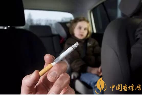 車內(nèi)抽煙更易致癌，車內(nèi)二手煙讓車受傷
